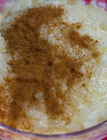 arroz doce com açucar queimado​