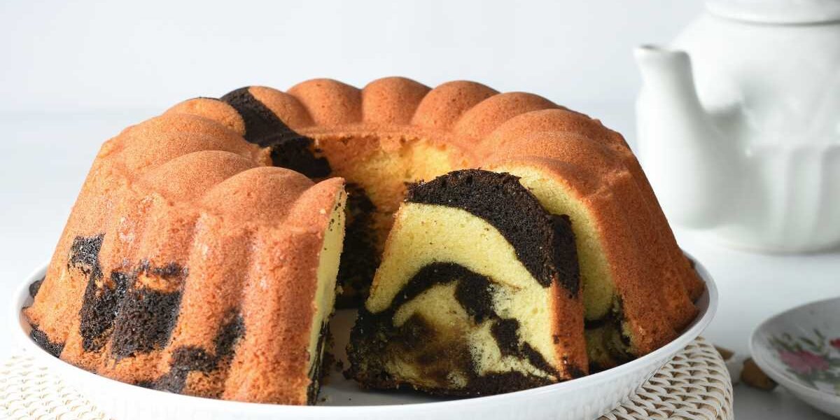 Bolo Mármore Simples