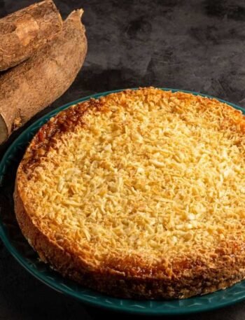 Bolo de Mandioca Crua: