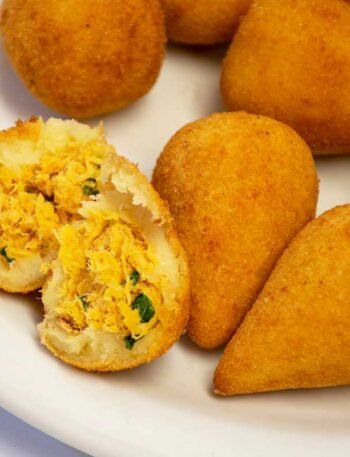 Mini Coxinhas de Frango para Petisco