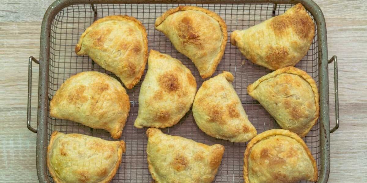 Pastel Assado com Massa Leve