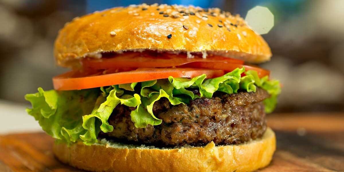 Como fazer hambúrguer artesanal