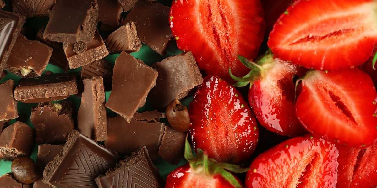 Pavê de morango com chocolate