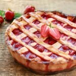 receita de torta com morango​