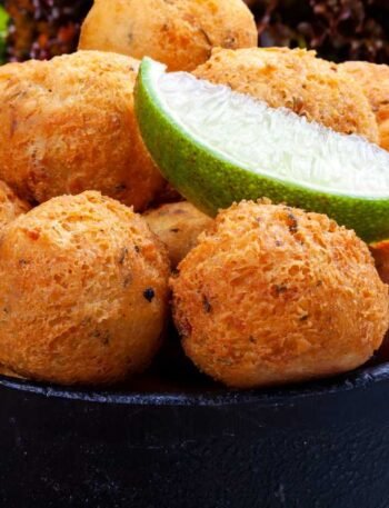 O Bolinho de Bacalhau Mais Sequinho e Saboroso que Você Já Fez